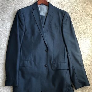 J.Ferrar Navy Blue Suit Jacket 42L and pants 34x32